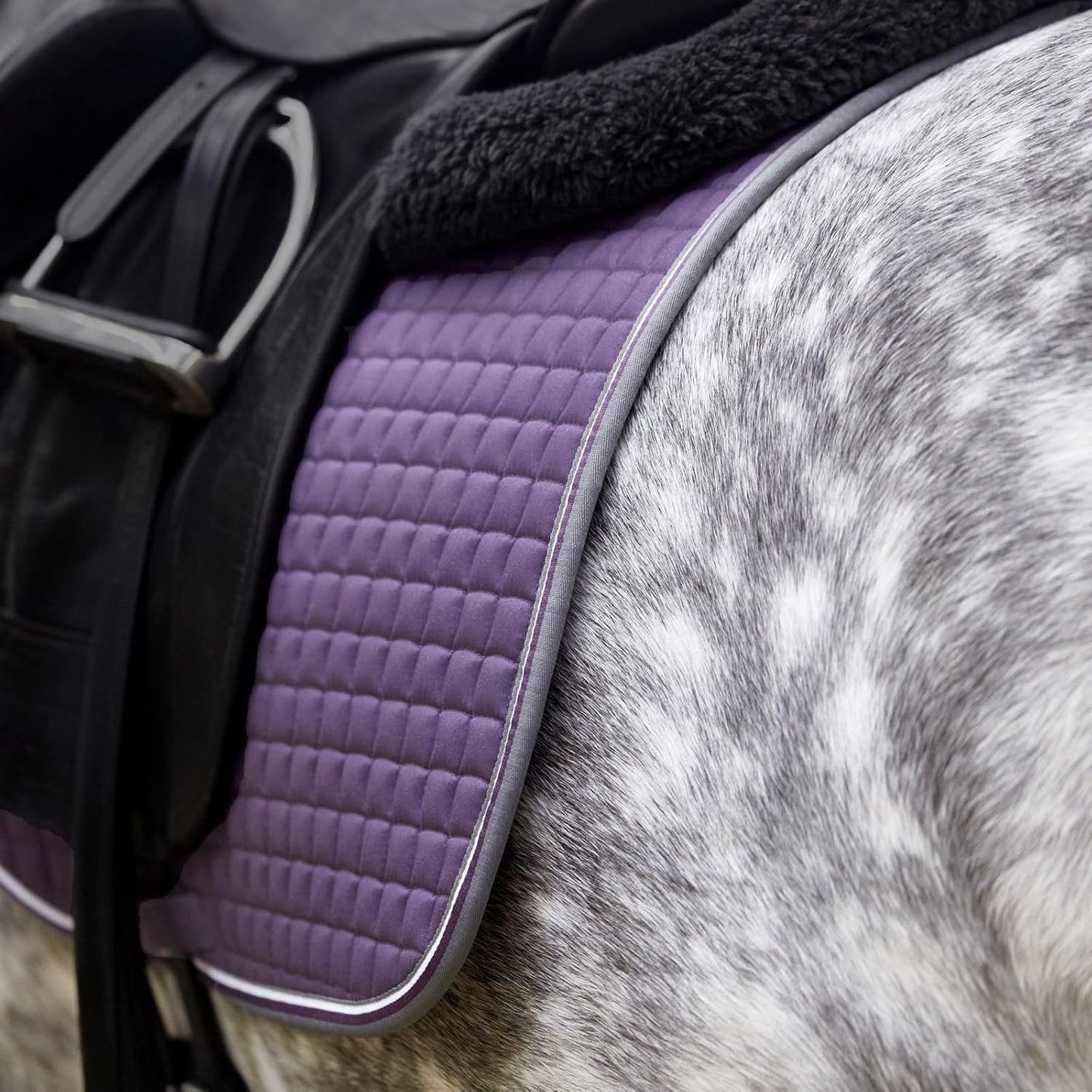 HORZE Adepto Quilted Quick-Dry Dressage Saddle Pad for Horses with Two-Tone Trim