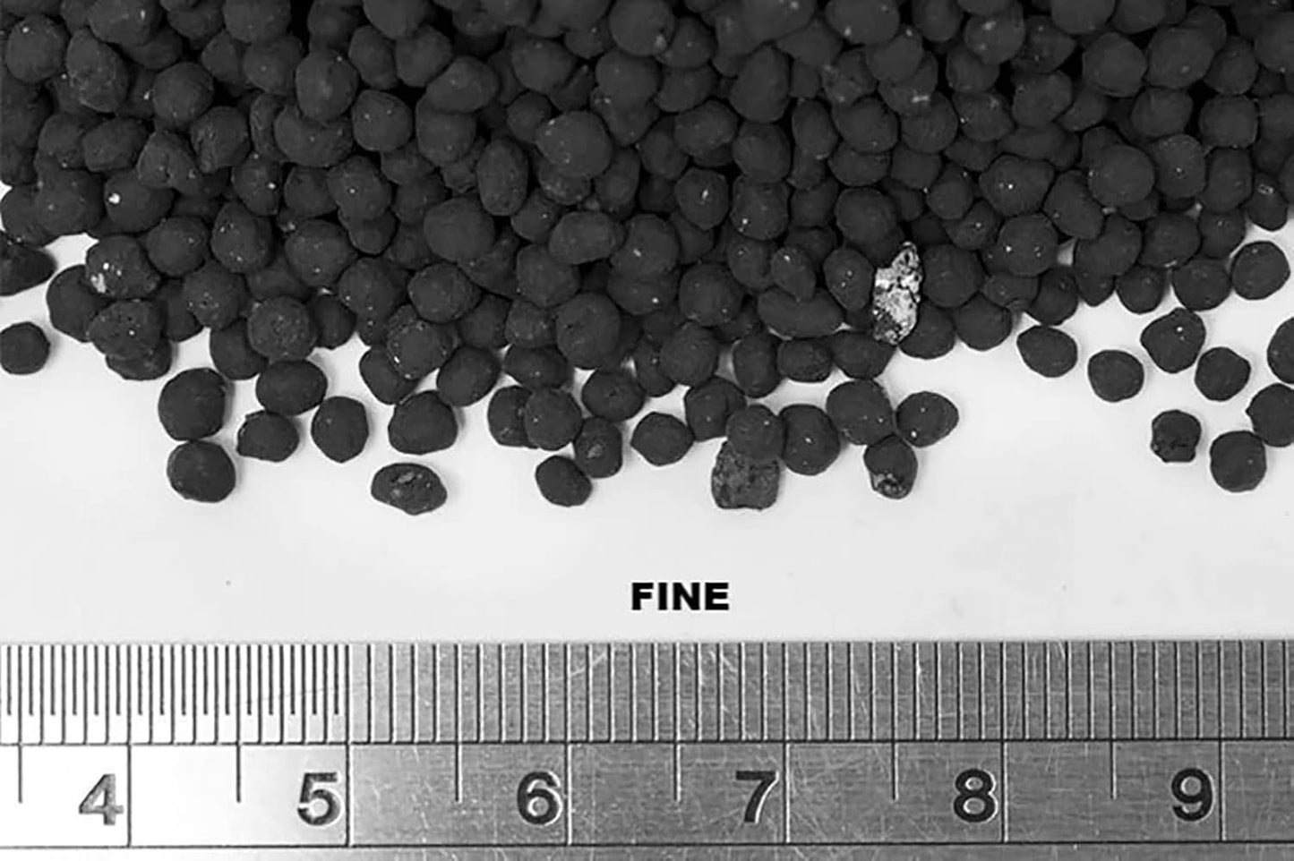 Ultum Nature Systems Controsoil - Freshwater Aqua Soil Substrate for Fish, Shrimp, Live Plant Propagation and Aquascaping - 6.8pH Low Ammonia, Volcanic Ash - Black, Fine (1 Liter | 2LB)